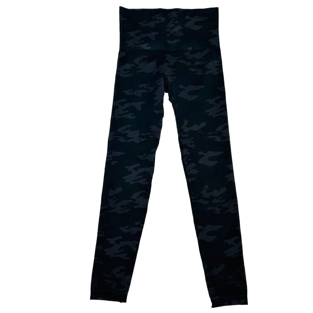 Spanx Leggings Womens Small Look At Me Now Seamless Black Camo